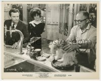 6b1293 IRMA LA DOUCE candid 8x10 still 1963 Jack Lemmon & Shirley MacLaine watch Billy Wilder w/dog!