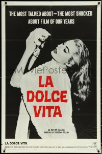6f1023 LA DOLCE VITA 1sh 1961 Federico Fellini, close up of sexy Anita Ekberg with kitten!