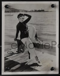 6f1672 JOAN BLONDELL 2 German 6.5x8.5 news photos 1930s smiling close-up and full-length on dock!