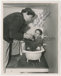 6j0121 JERRY MAREN signed 8x10 key book still 1939 making his debut by Chico Marx in At The Circus!
