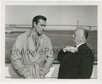 6j1407 MARNIE candid 8.25x10 still 1964 director Alfred Hitchcock & Sean Connery discussing a scene!