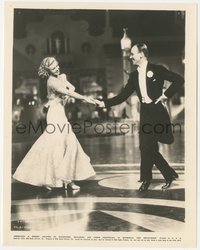 6j1460 TOP HAT 8x10 still 1935 great image of Fred Astaire & Ginger Rogers dancing the Piccolino!