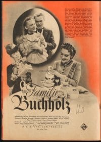 FAMILIE BUCHHOLZ campaign book page