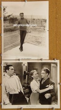 6179 CITY FOR CONQUEST 2 vintage 8x10 stills R70s James Cagney, Sheridan