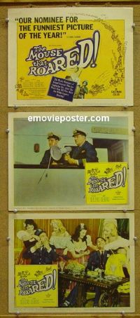 #1208 MOUSE THAT ROARED 3 lobby cards '59 Sellers