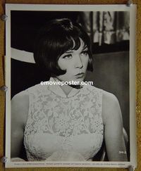 W777 SHIRLEY MACLAINE portrait vintage 8x10 still #1 1966