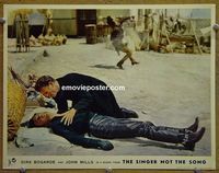 L559 SINGER NOT THE SONG #2 English lobby card '62 Dirk Bogarde