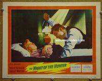 L330 NIGHT OF THE HUNTER lobby card #2 '55 Mitchum stabs Winters!
