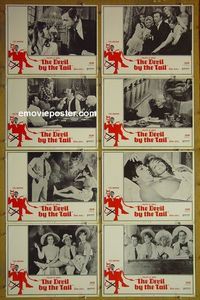 m202 DEVIL BY THE TAIL complete set of 8 lobby cards '69 Yves Montand, Schell