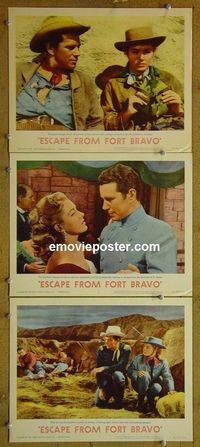 n155 ESCAPE FROM FORT BRAVO 3 lobby cards R62 William Holden