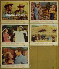 n030 ESCAPE FROM FORT BRAVO 5 lobby cards R62 William Holden