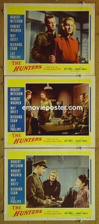n165 HUNTERS 3 lobby cards '58 Robert Mitchum, Robert Wagner