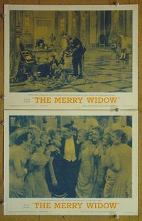 n323 MERRY WIDOW 2 lobby cards R62 Maurice Chevalier