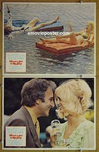 n389 THERE'S A GIRL IN MY SOUP 2 lobby cards '71 Goldie Hawn