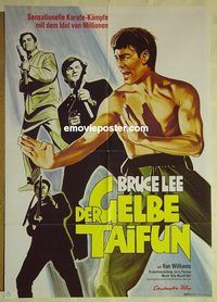 t643 DER GELBE TAIFUN German movie poster '76 cool art of Bruce Lee as Kato against men with guns!