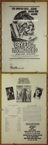 g214 CRYPT OF THE LIVING DEAD vintage movie pressbook '73 vampires!