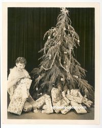 j928 MYRNA LOY vintage 8x10 still '20s by Christmas tree w/presents!