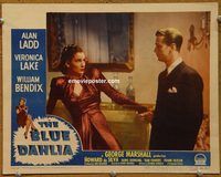 m053 BLUE DAHLIA movie lobby card #8 '46 Alan Ladd, Veronica Lake