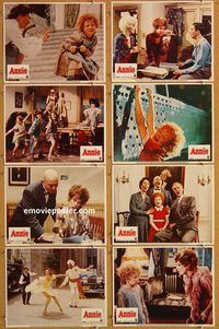 a051 ANNIE 8 movie lobby cards '82 Finney, Quinn, Burnett