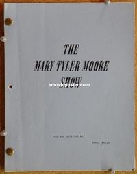 g023 MARY TYLER MOORE SHOW original TV script 11-19-76 TV classic!