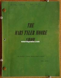 g024 MARY TYLER MOORE SHOW original TV script 12-9-74 TV classic!