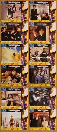 s786 WORLD IS NOT ENOUGH 12 English movie lobby cards '99 Brosnan, Bond