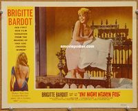 v715 NIGHT HEAVEN FELL movie lobby card '58 Brigitte Bardot in nightie