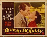 v020 ROMAN HOLIDAY movie lobby card #5 '53 Hepburn kisses Gregory Peck