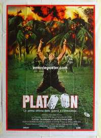 k232 PLATOON Italian one-panel movie poster '86 Oliver Stone, Charlie Sheen