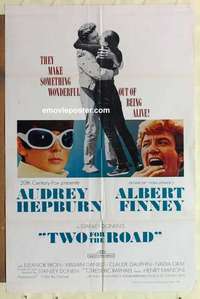 s166 TWO FOR THE ROAD one-sheet movie poster '67 Audrey Hepburn, Finney