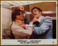 y231 SPY WHO LOVED ME movie lobby card R84 Richard Kiel, Roger Moore