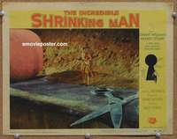 z517 INCREDIBLE SHRINKING MAN movie lobby card #3 '57 giant scissors!