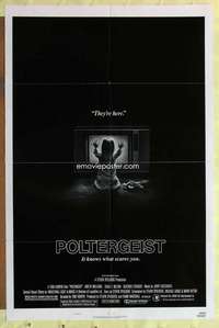 d574 POLTERGEIST one-sheet movie poster '82 Tobe Hooper, They're here!