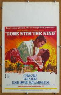j120 GONE WITH THE WIND movie window card R68 Clark Gable holds Leigh!