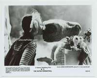 g155 ET vintage 8x10 movie still '82 Drew Barrymore kisses ET!