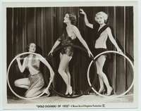 k030 GOLD DIGGERS OF 1933 candid vintage 8x10 movie still '33 sexy showgirls!