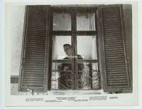 t031 BAREFOOT CONTESSA vintage 8x10 movie still '54 Humphrey Bogart in window