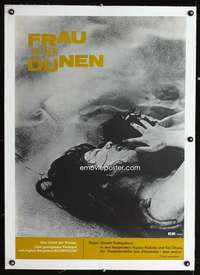 e496 WOMAN IN THE DUNES linen style A German movie poster '66 Teshigahara