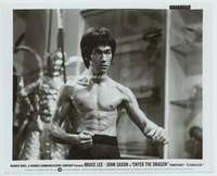 m090 ENTER THE DRAGON 8x10 movie still '73 best Bruce Lee close up!