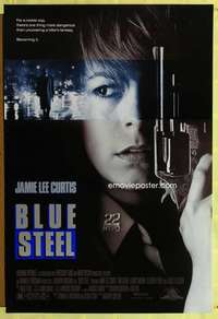 y081 BLUE STEEL one-sheet movie poster '90 cop Jamie Lee Curtis w/gun!