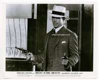 n069 BONNIE & CLYDE 8x10 movie still '67 Warren Beatty with 2 guns!