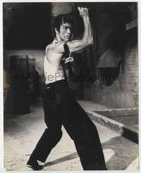 n401 RETURN OF THE DRAGON 8x10 movie still '74 great Bruce Lee c/u