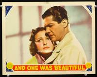 w053 AND ONE WAS BEAUTIFUL movie lobby card '40 Robert Cummings & Laraine Day romantic close up!
