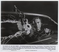 1b075 ENFORCER 8x9.25 still '76 best image of Clint Eastwood with hand through broken windshield!