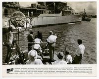 1b140 IN HARM'S WAY deluxe candid 7.75x9.75 '65 great image of crew filming from boat in water!