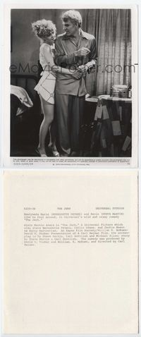 1b151 JERK 8x10 movie still '79 newlyweds Steve Martin & Bernadette Peters fooling around!