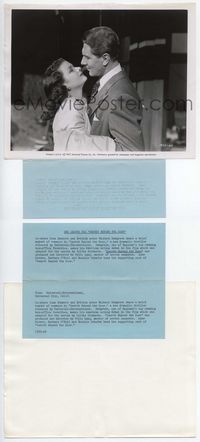 1b261 SECRET BEYOND THE DOOR 8x10 '47 Fritz Lang, romantic c/u of Joan Bennett & Michael Redgrave!