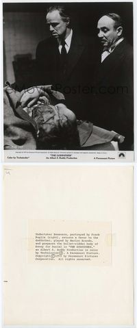 1h120 GODFATHER 8x10 still '72 Marlon Brando looks at Sonny's bullet-ridden body with Bonasera!