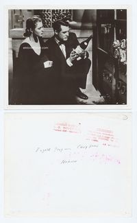 1h227 NOTORIOUS 8x10 still '46 Cary Grant & Ingrid Bergman examine the fake wine bottle in cellar!