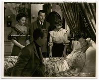 1h303 SPIRAL STAIRCASE key book still '46 Dorothy McGuire & cast gather around Ethel Barrymore!